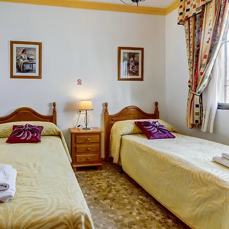 Cerezo Villa Torrox